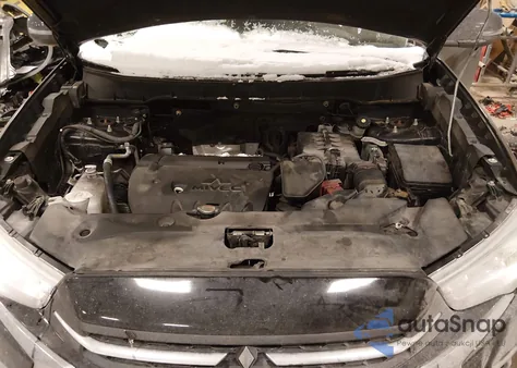 2018 Mitsubishi Outlander Sport 2.4 Se из США, поврежденный, VIN JA4AP3AW3JU014354